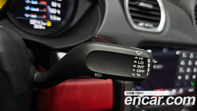 Porsche 718 Boxster 2019 — Şəkil 34/38