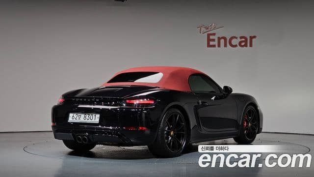 Porsche 718 Boxster 2019 — Şəkil 25/38