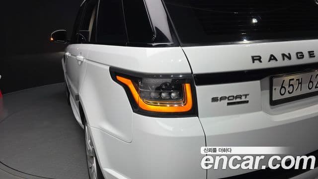 Land Rover Range Rover Sport 2018 — Şəkil 2/37