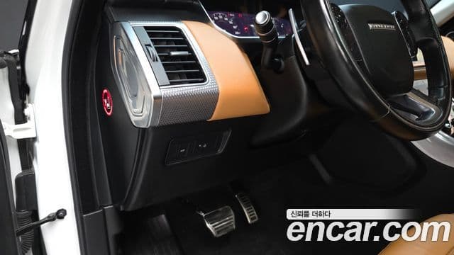 Land Rover Range Rover Sport 2018 — Şəkil 12/37