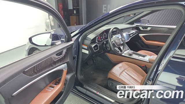 Audi A6 2021 — ფოტო 2/20