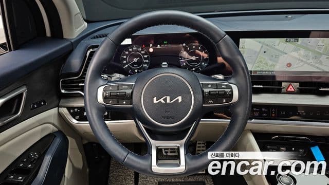 Kia Sportage 2024 — Фото 13/20