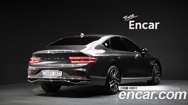 Genesis G80 2025 — ფოტო 8/30