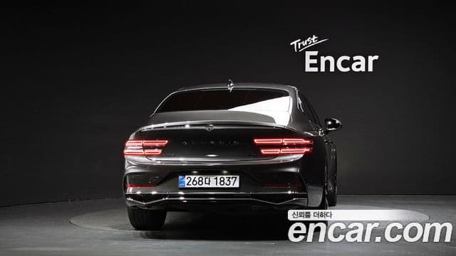 Genesis G80 2025 — ფოტო 21/30