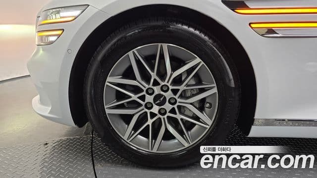 Genesis G80 2024 — ფოტო 21/31