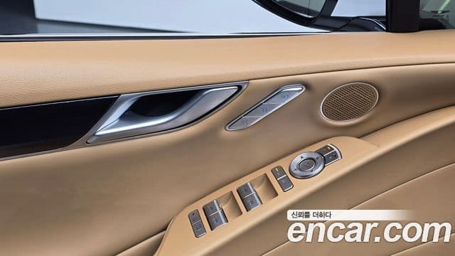 Genesis G80 2024 — ფოტო 31/31