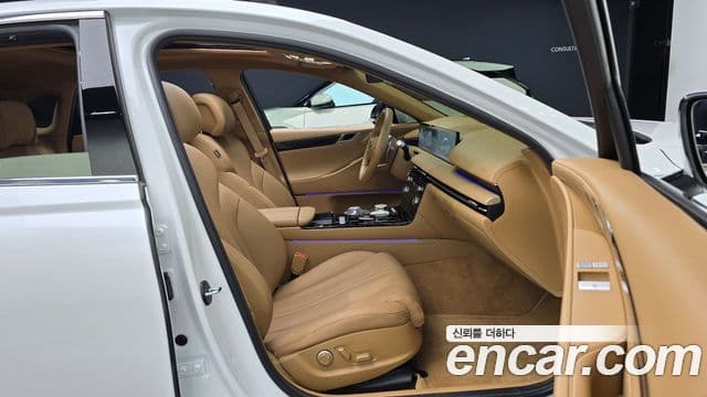Genesis G80 2024 — ფოტო 18/31
