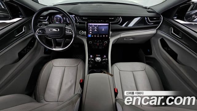 Jeep Grand Cherokee 2022 — Photo 21/35
