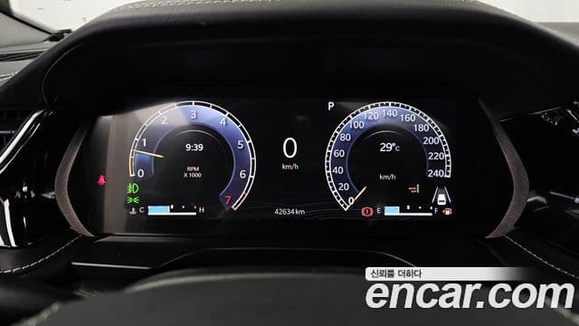 Jeep Grand Cherokee 2022 — Photo 8/35