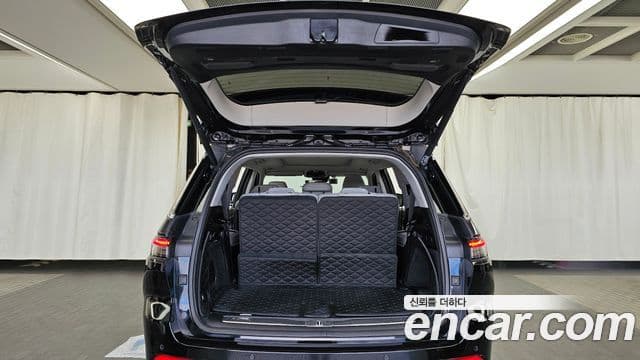 Jeep Grand Cherokee 2022 — Photo 34/35
