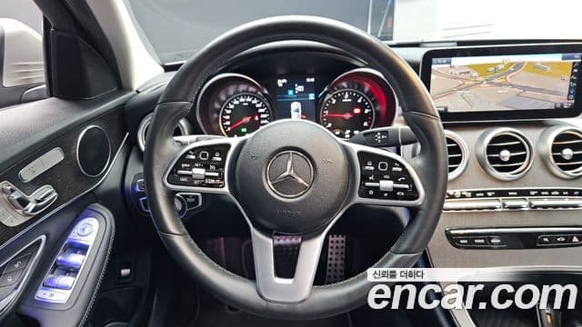 Mercedes-Benz C-Class 2019 — Şəkil 12/35