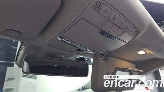 Mercedes-Benz C-Class 2019 — Şəkil 30/35