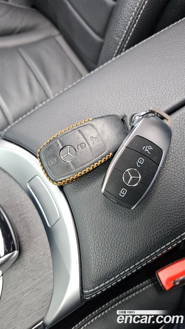 Mercedes-Benz C-Class 2019 — Şəkil 9/35