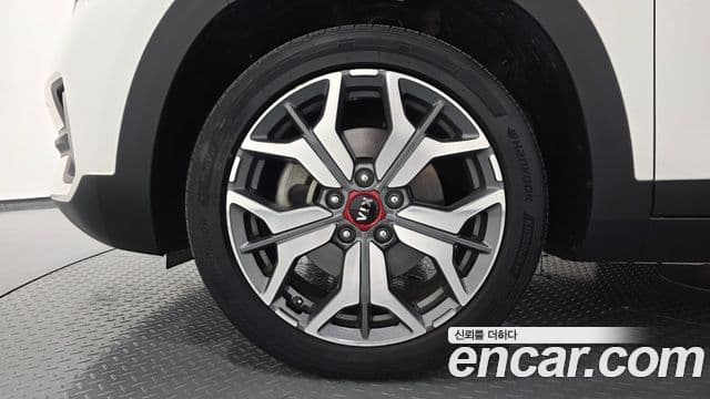 Kia Seltos 2019 — Şəkil 20/34