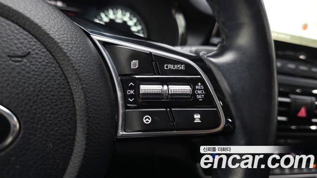 Kia Seltos 2019 — Şəkil 25/34