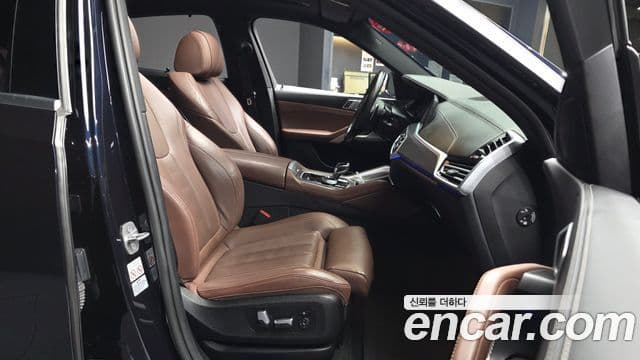 BMW X6 2022 — Photo 7/20