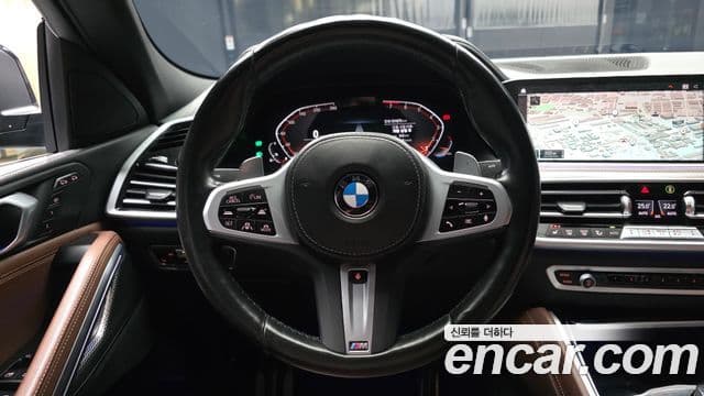 BMW X6 2022 — Photo 12/20
