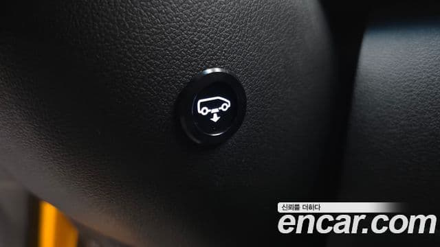 Hyundai Staria 2025 — Фото 18/20