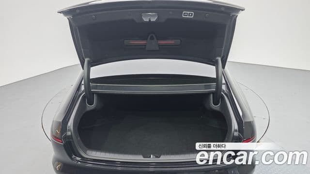 Hyundai Grandeur Hybrid 2023 — Şəkil 6/20