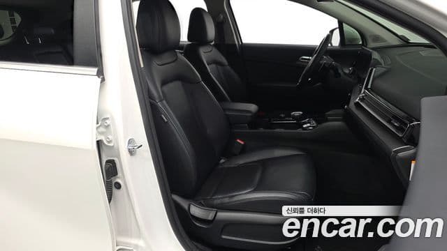 Kia Sportage 2022 — Фото 11/20