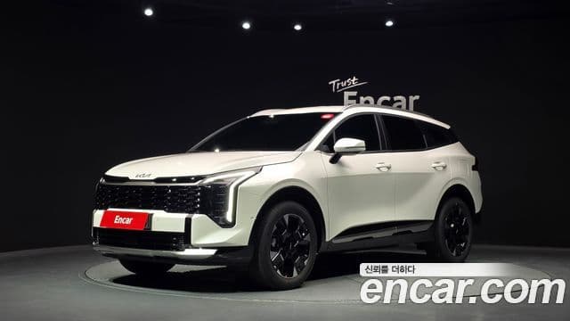 Kia Sportage 2025 — Фото 1/20
