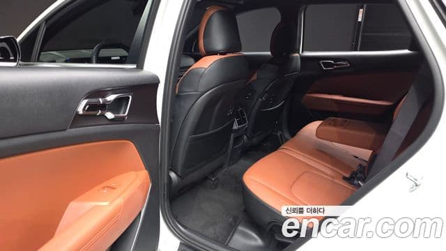 Kia Sportage 2025 — Фото 12/20