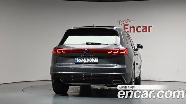 Volkswagen Touareg 2024 — Photo 10/36
