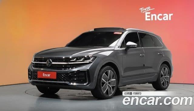 Volkswagen Touareg 2024 — Photo 5/36