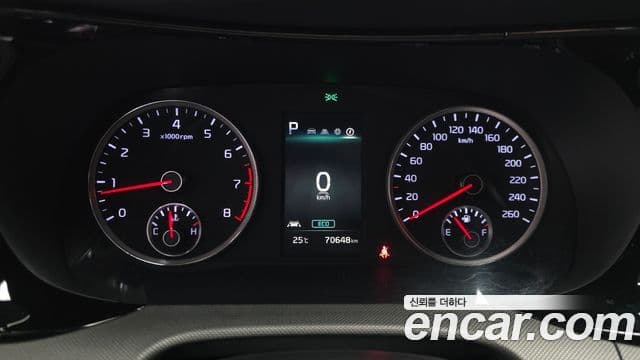 Kia K5 2022 — ფოტო 12/30
