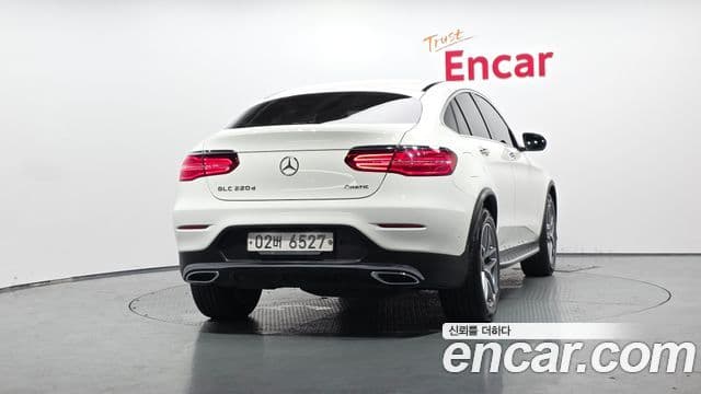 Mercedes-Benz GLC-Class 2018 — ფოტო 4/36