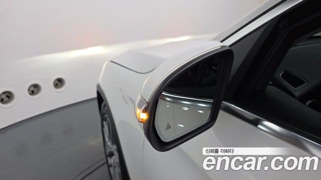 Mercedes-Benz GLC-Class 2018 — ფოტო 8/36