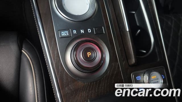 Genesis GV80 2020 — Photo 27/31
