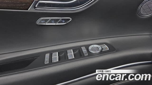 Genesis GV80 2020 — Photo 12/31