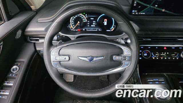Genesis GV80 2020 — Photo 30/31