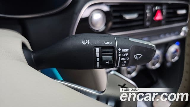 Genesis G70 2019 — Şəkil 12/39