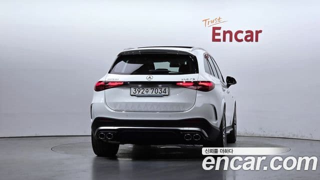 Mercedes-Benz GLC-Class 2025 — Photo 12/20
