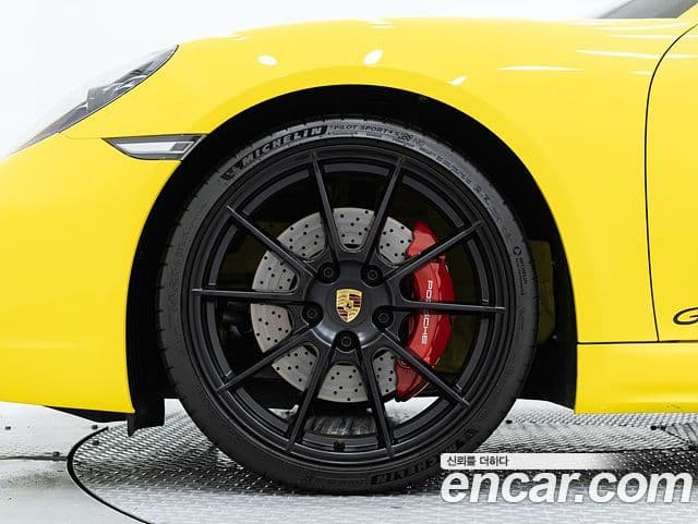 Porsche 718 Boxster 2024 — Photo 6/19