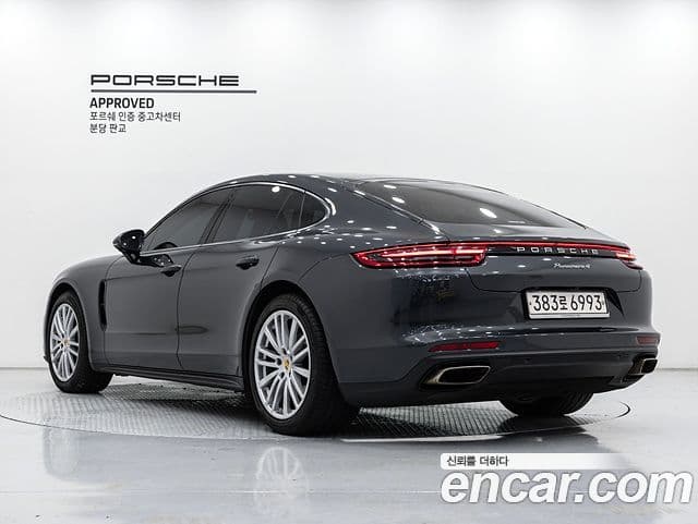 Porsche Panamera 2018 — Photo 13/19