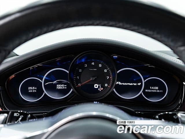 Porsche Panamera 2018 — Photo 2/19