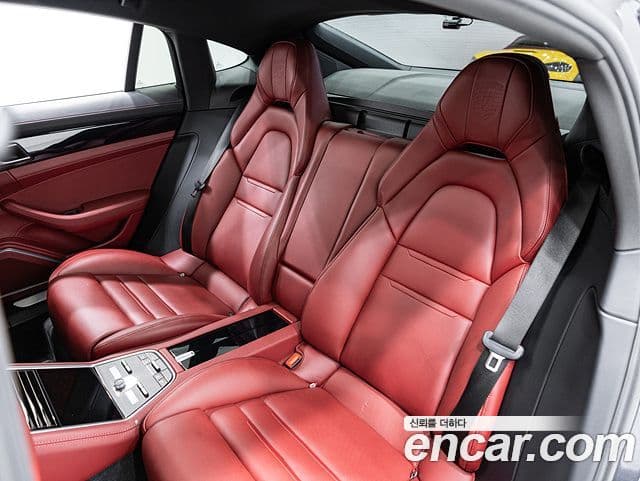 Porsche Panamera 2018 — Photo 5/19