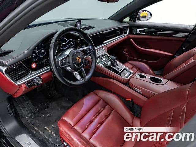 Porsche Panamera 2018 — Photo 11/19