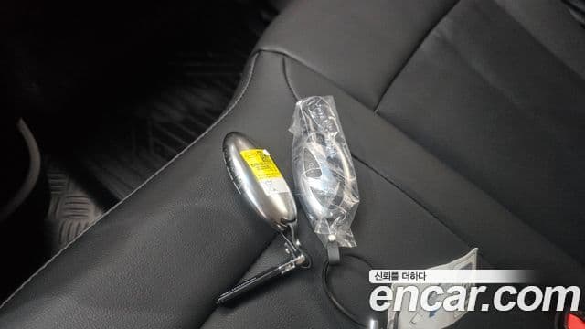 Hyundai Staria 2026 — Photo 14/31