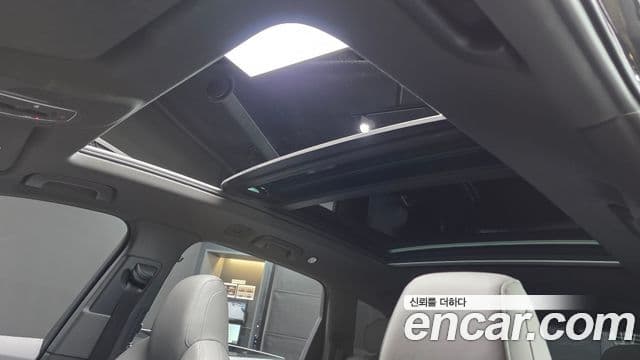 Audi Q7 2021 — Şəkil 4/37