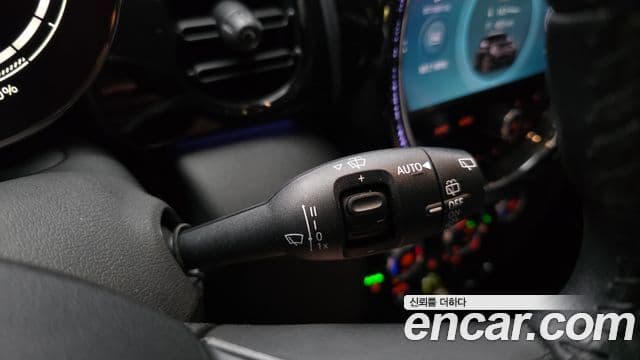Mini Cooper Electric 2022 — ფოტო 4/20