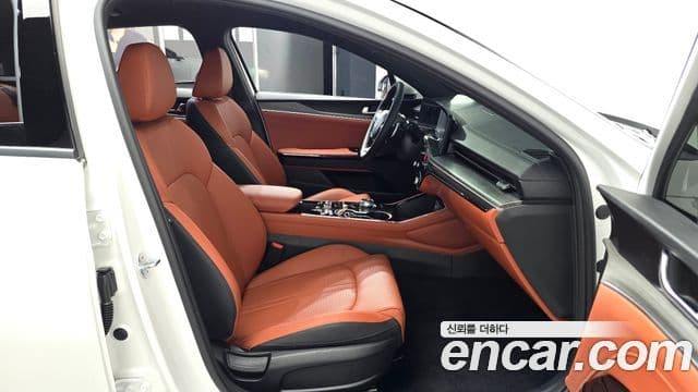 Kia K5 2024 — Photo 22/31