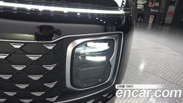 Hyundai Grandeur Hybrid 2023 — Photo 17/31