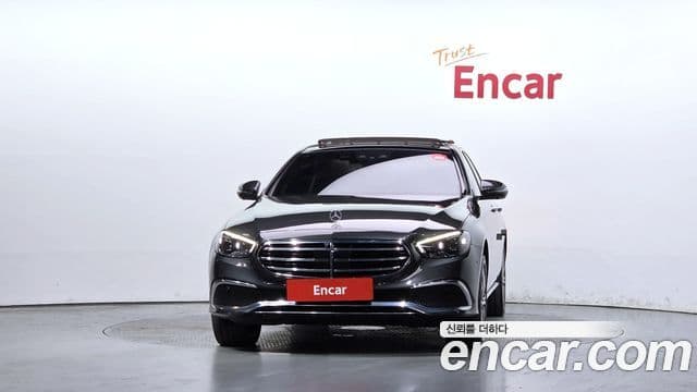 Mercedes-Benz E-Class 2021 — ფოტო 3/32