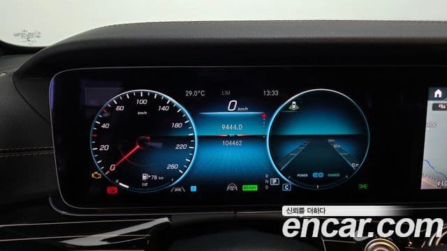 Mercedes-Benz E-Class 2021 — ფოტო 6/32