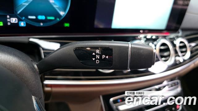 Mercedes-Benz E-Class 2021 — ფოტო 5/32