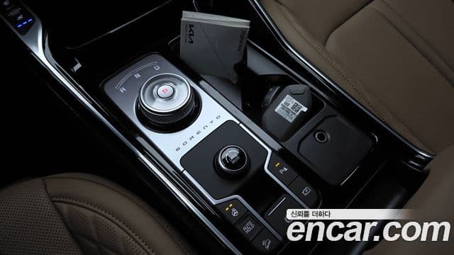 Kia Sorento 2024 — Фото 9/20